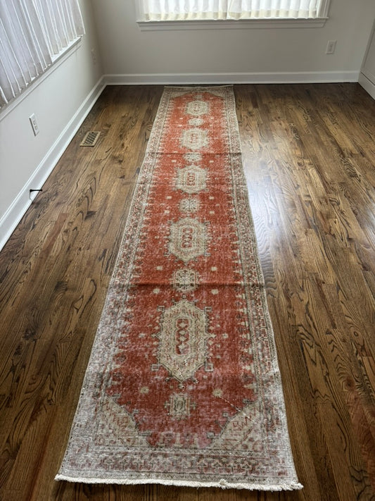 Vintage Turkish Runner Rug No. 725 | 2'8 x 12'10