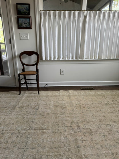 Vintage Turkish Area Rug No. 517 |  7'8 x 11'0