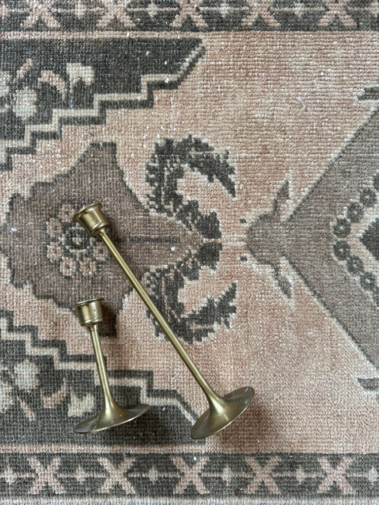 Vintage Turkish Mini Rug No. 119 |  1'8 x 3'1
