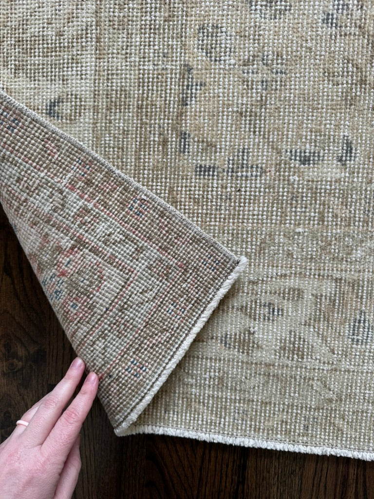 Vintage Turkish Area Rug No. 517 |  7'8 x 11'0