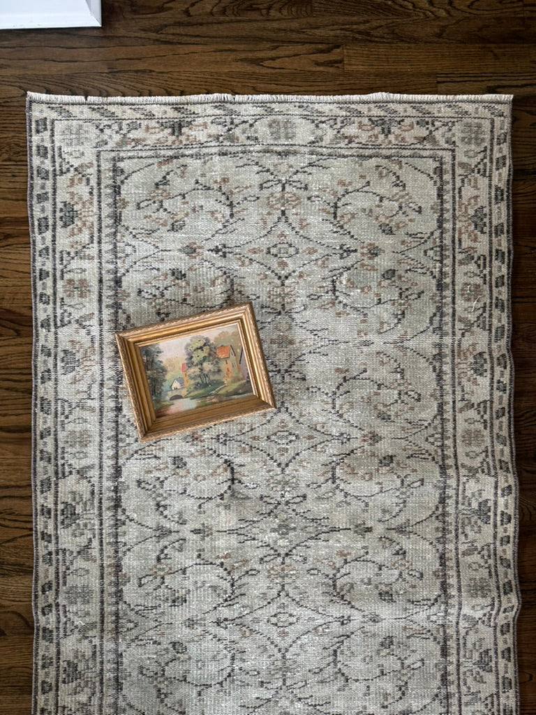 Vintage Turkish Runner Rug No. 715 | 3'2 x 7'0"