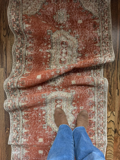 Vintage Turkish Runner Rug No. 725 | 2'8 x 12'10