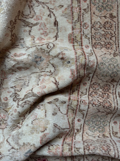 Vintage Turkish Area Rug No. 522 |  7'0 x 10'5