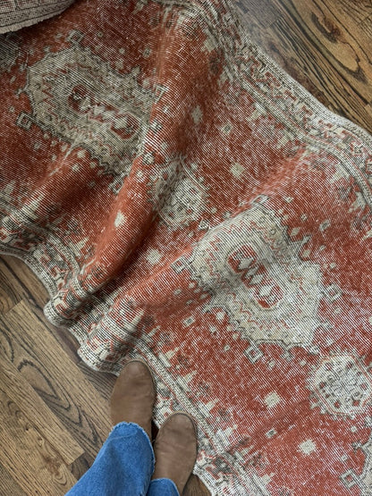 Vintage Turkish Runner Rug No. 725 | 2'8 x 12'10