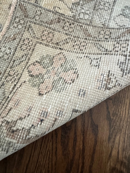 Vintage Turkish Area Rug No. 510 |  6'3 x 10'2