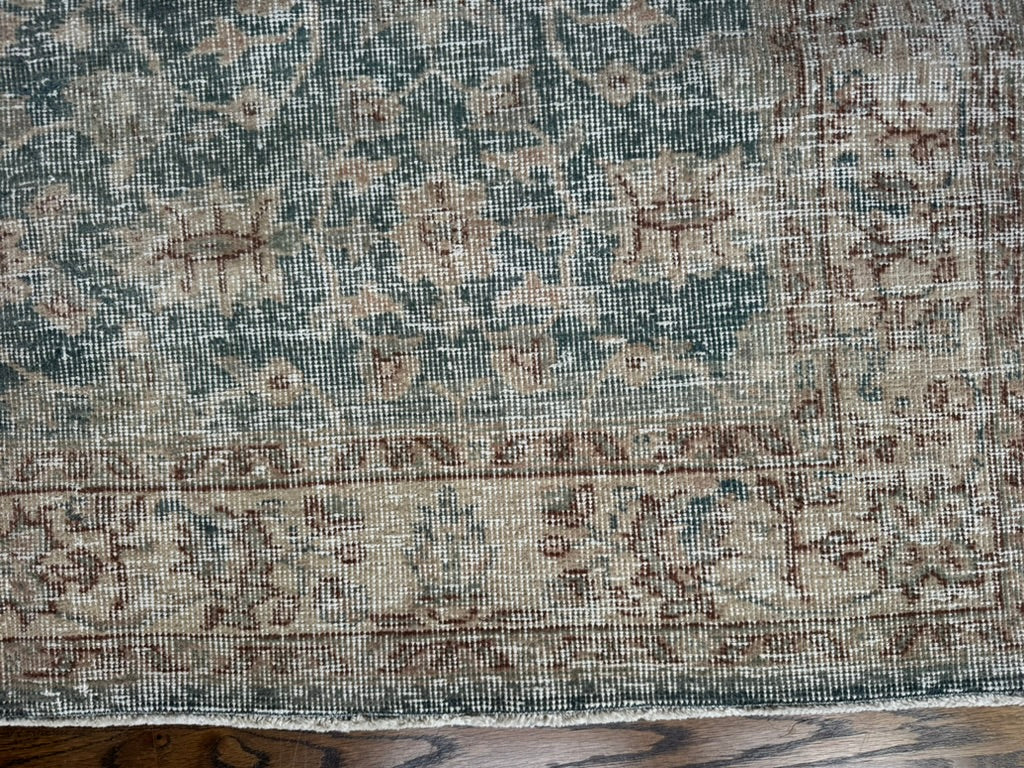 Vintage Turkish Scatter Rug No. 306